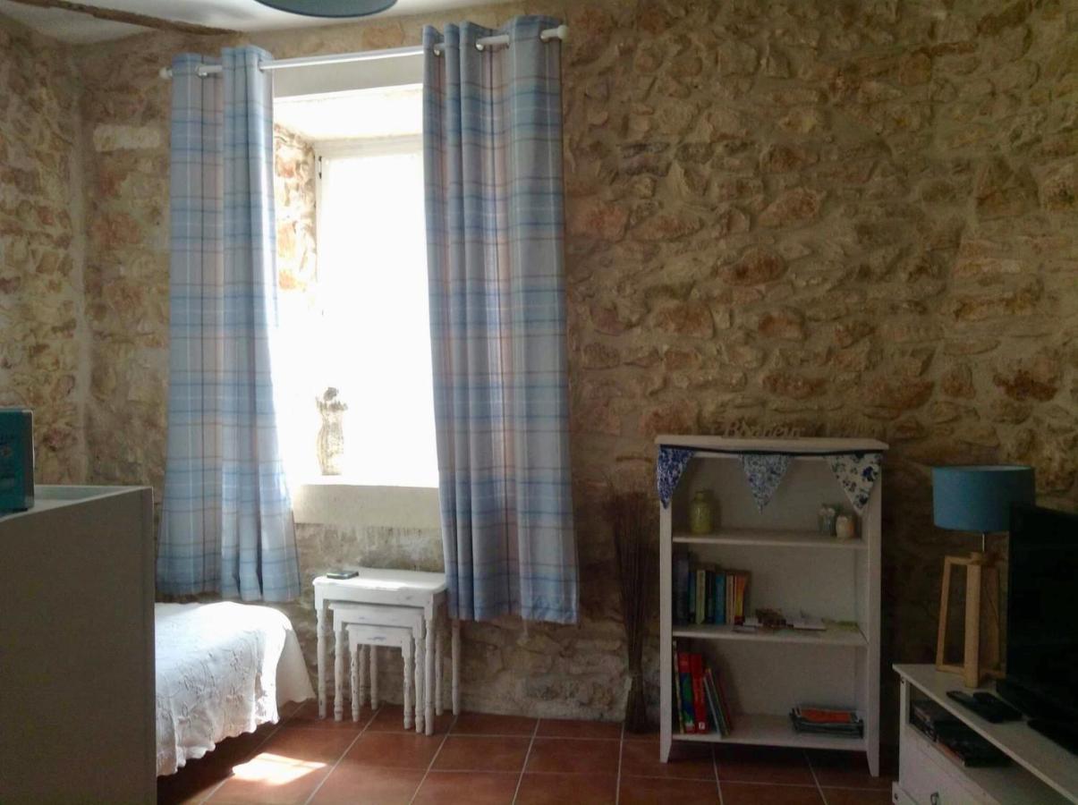 Villa The Gatehouse At The Old Forge Feuillade Esterno foto